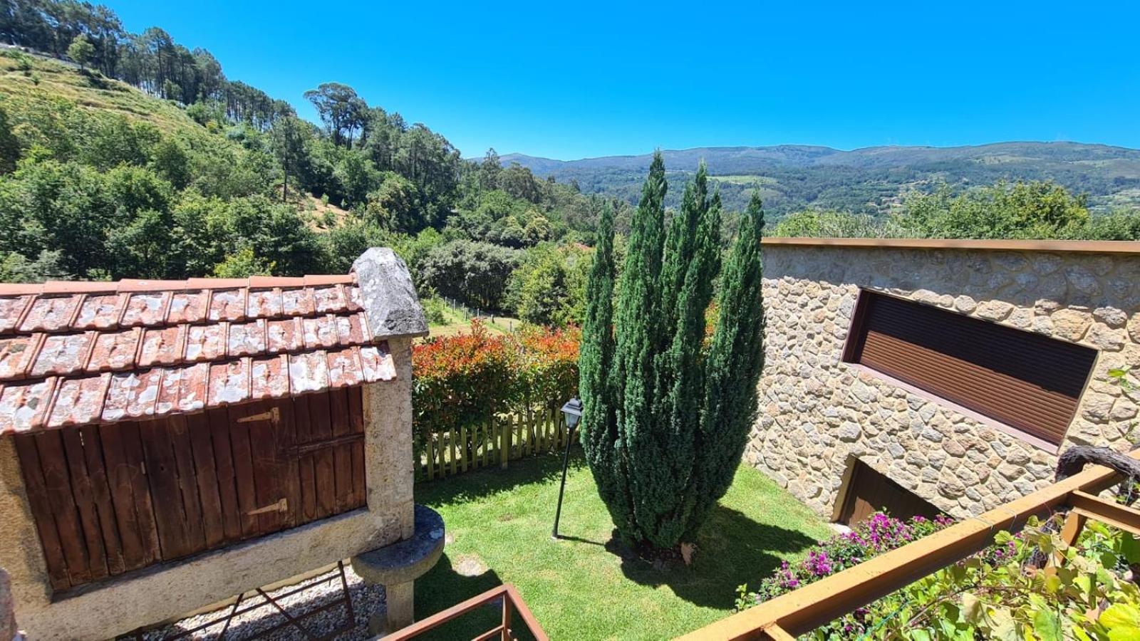 Casa Rural O Carballo Da Pedra La Caniza Exteriér fotografie